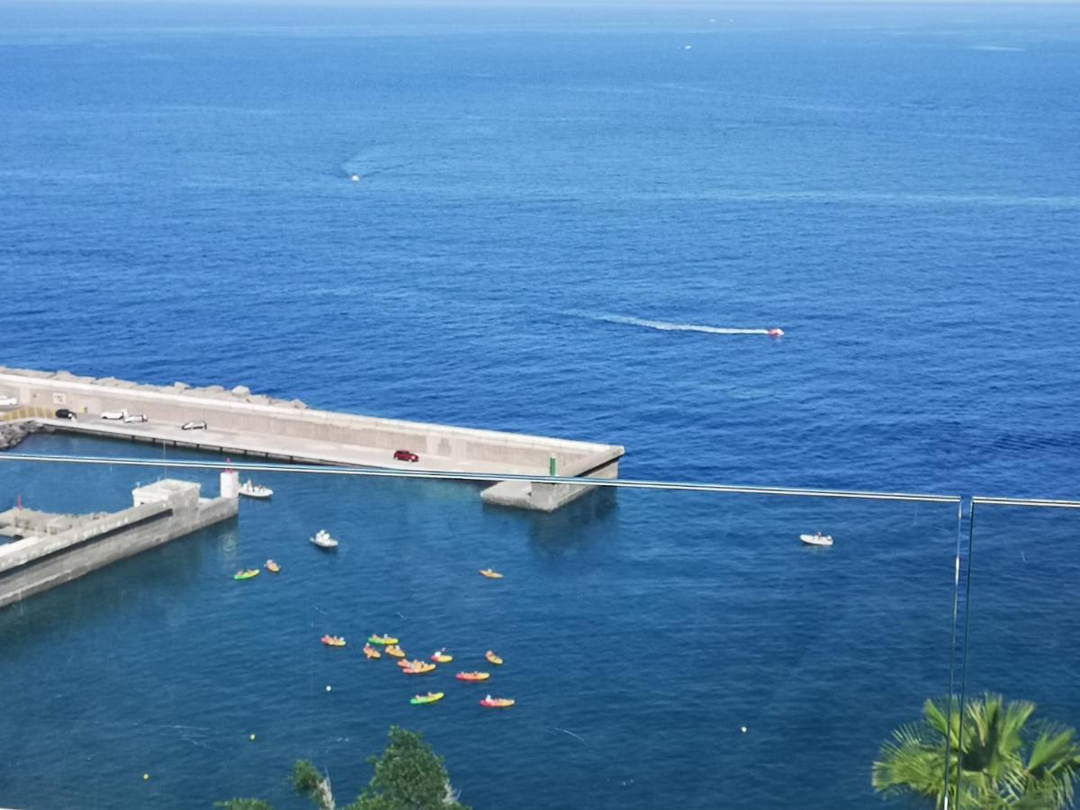 Luxury Apt. With Stunning Sea View Apartamento *