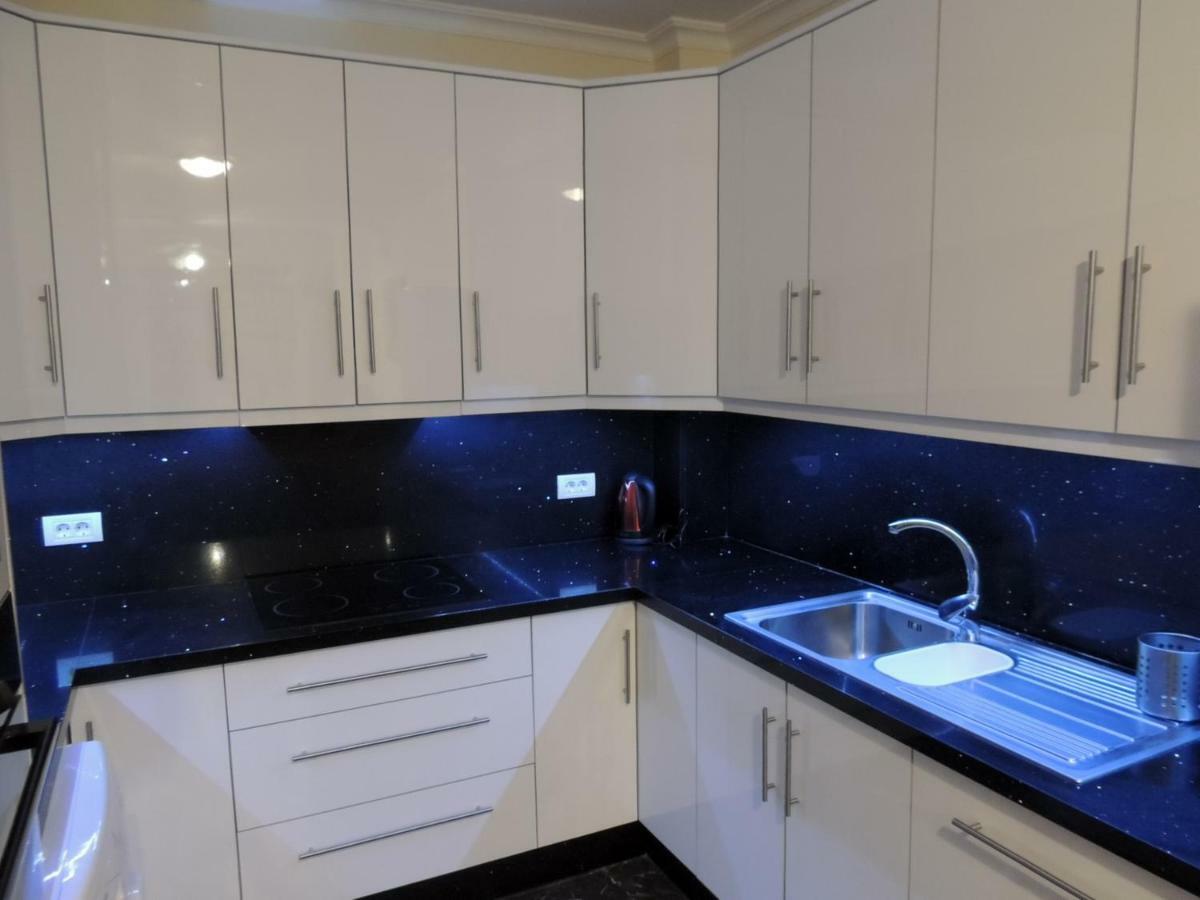 Luxury Apt. With Stunning Sea View Apartament *